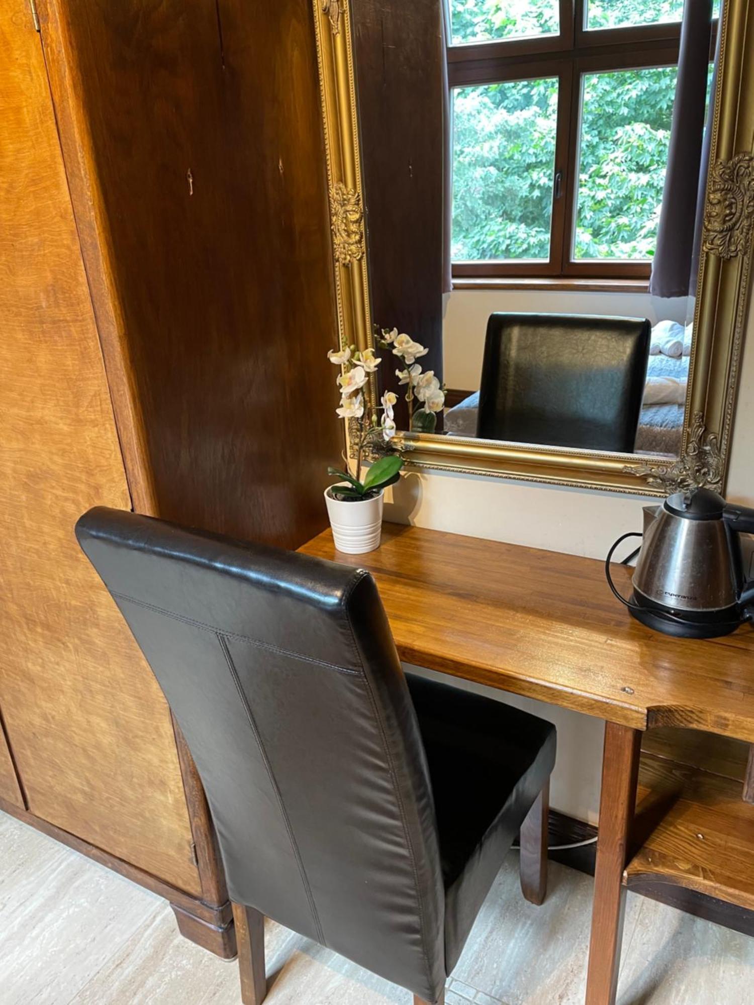Dworek Oliwski Bed and Breakfast Gdansk Exterior foto
