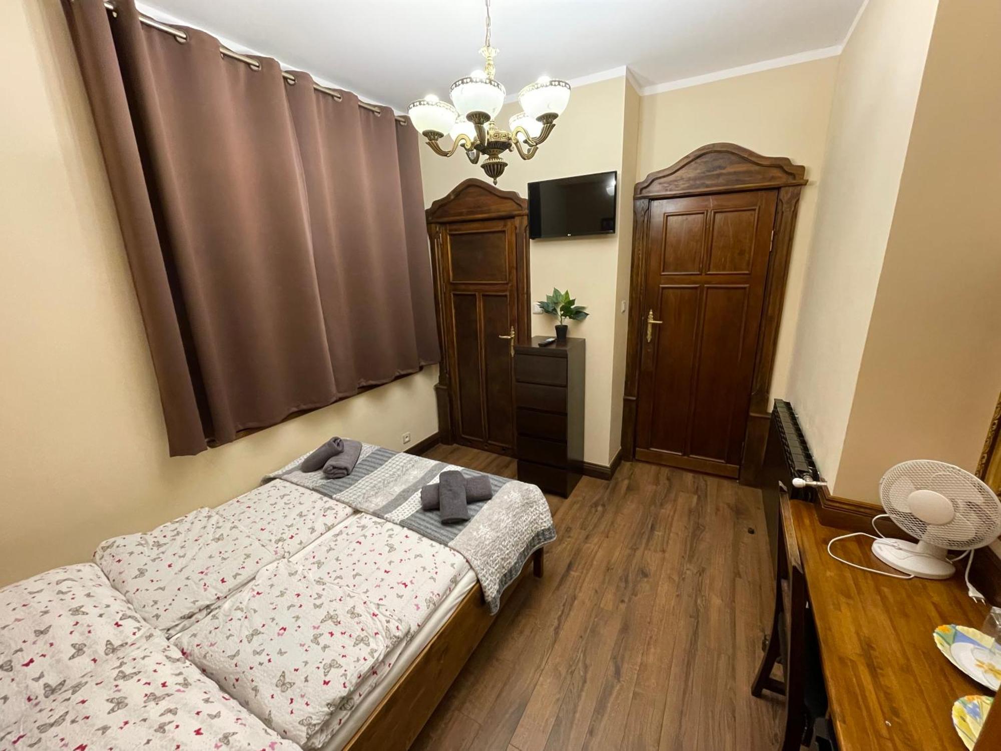 Dworek Oliwski Bed and Breakfast Gdansk Exterior foto