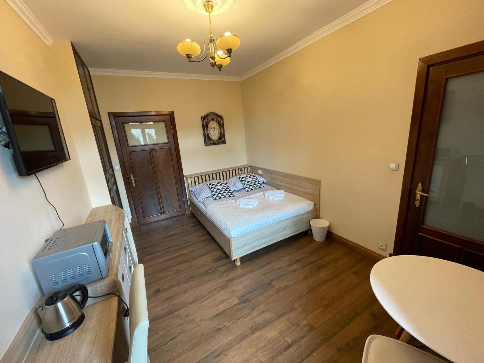 Dworek Oliwski Bed and Breakfast Gdansk Exterior foto