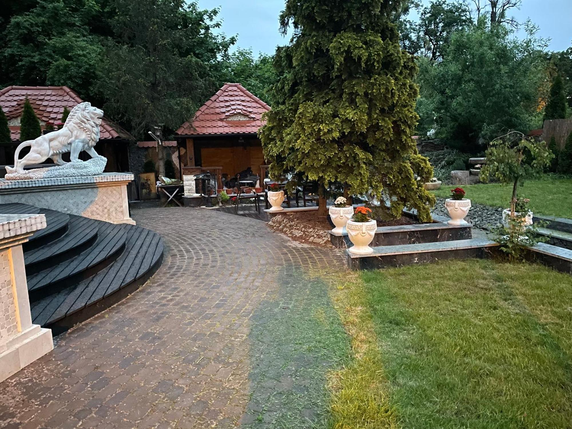 Dworek Oliwski Bed and Breakfast Gdansk Exterior foto